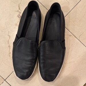 Vince Black Perforated Leather sneaker